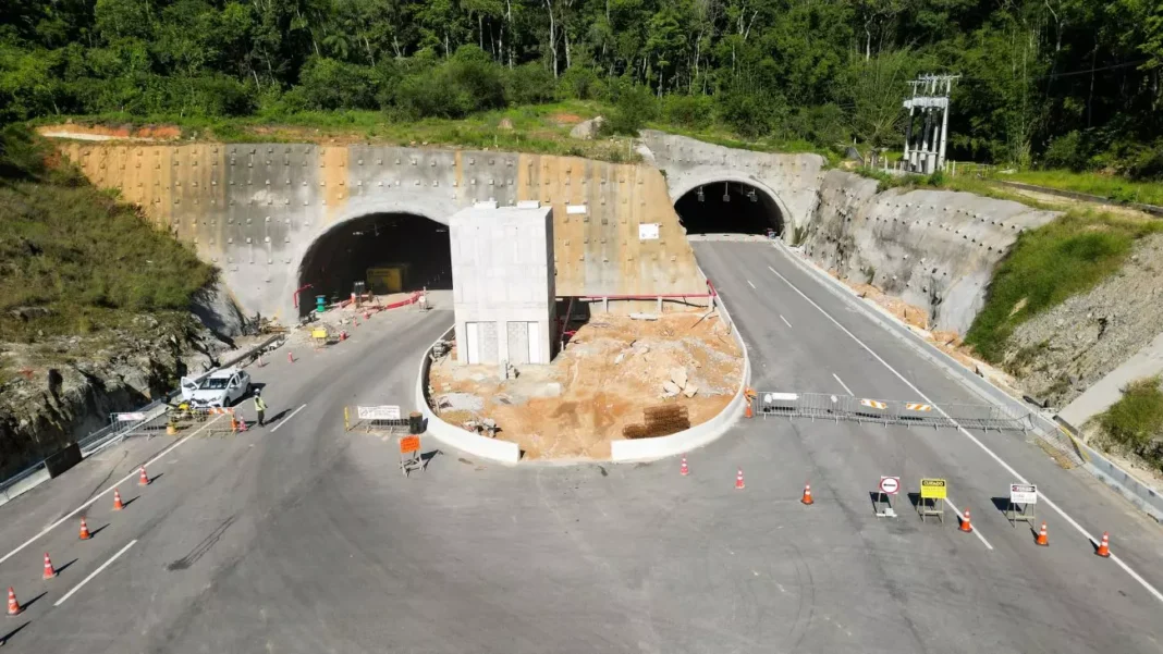 Inauguração do Contorno Viário na Grande Florianópolis é Adiada