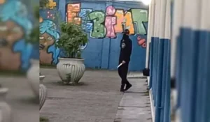 Em Palhoça, estudante invade escola armado e esfaqueia colega gerando pânico