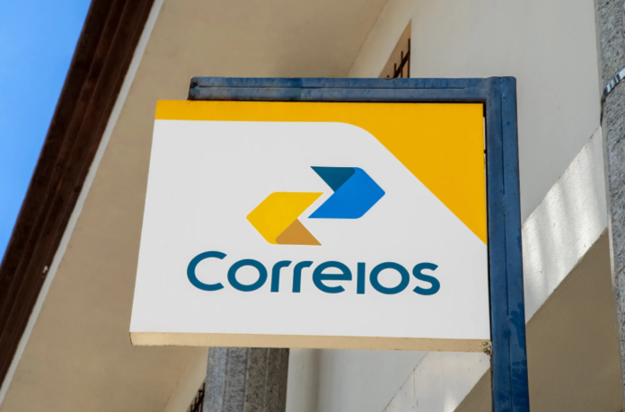 Correios abre Concurso Público com salários de até R$6,8 mil!